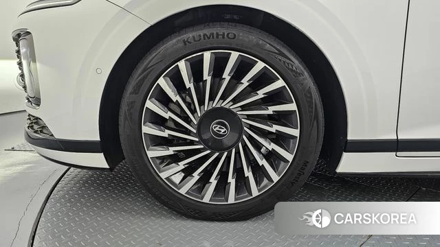 Hyundai Grandeur (GN7) id 4585238 из Кореи 30