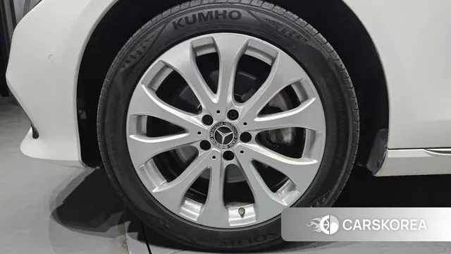 Mercedes-Benz E-Class W213 id 3009350 из Кореи 15