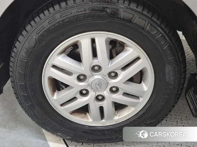 Hyundai The New Grand Starex id 4625740 из Кореи 14