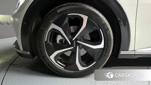 Kia EV6 id 3839108 из Кореи 15