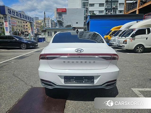 Hyundai The New Grandeur IG Hybrid id 4688043 из Кореи 15