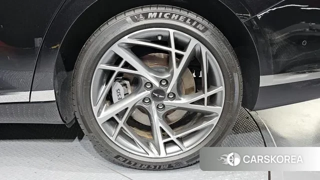 Genesis G90 (RS4) id 3620833 из Кореи 15