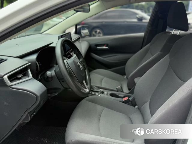 Toyota Corolla 2023 Белый из Китая, фото 5