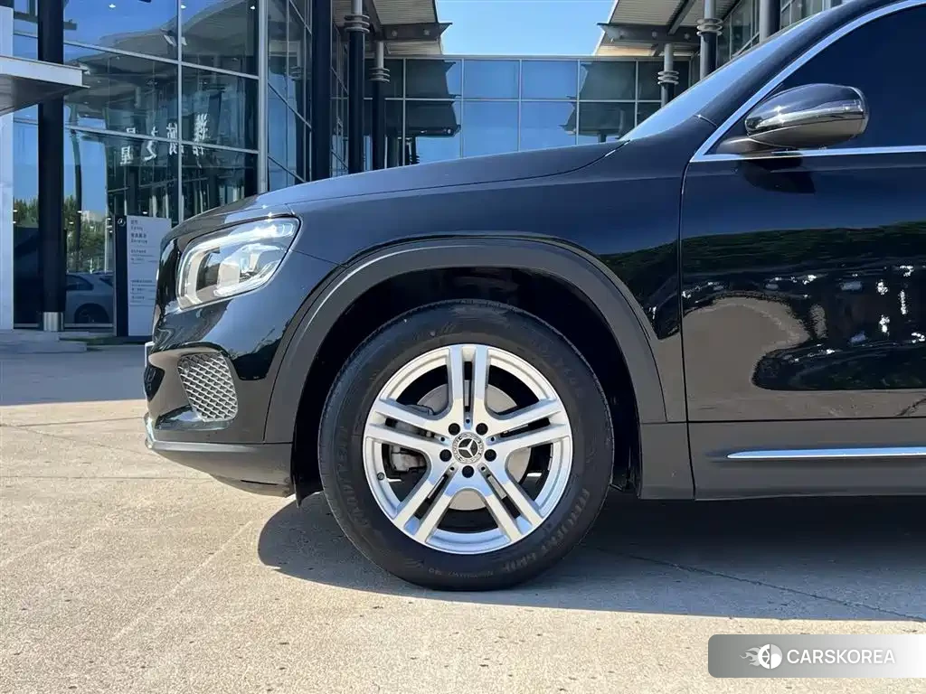 Mercedes-Benz GLB id 4680592 из Китая 9
