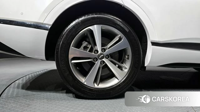 Genesis GV80 id 3812100 из Кореи 15