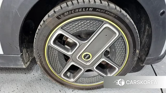 Mini Cooper Electric id 3665123 из Кореи 15