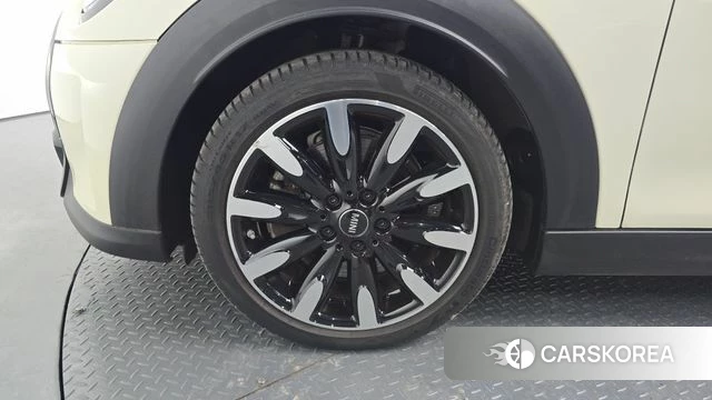 Mini Cooper S id 4764120 из Кореи 15