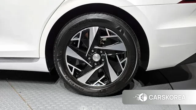 Hyundai The New Grandeur IG Hybrid id 3017568 из Кореи 15