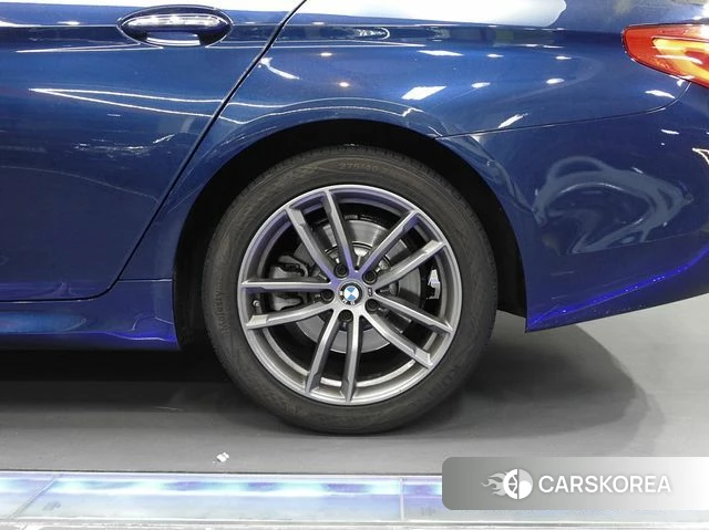 BMW 5 Series (G30) id 4397802 из Кореи 15