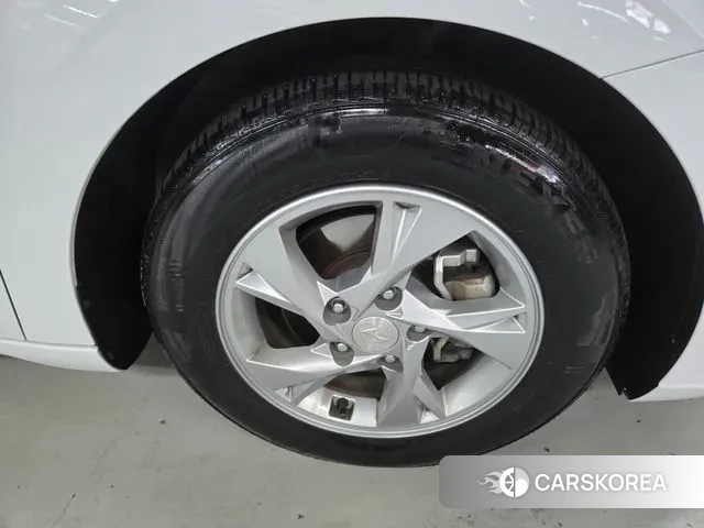 Hyundai Avante (CN7) id 3454073 из Кореи 13