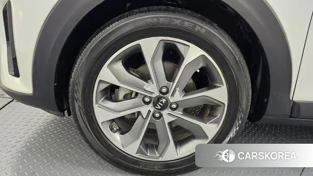 Kia Stonic id 3418268 из Кореи 15