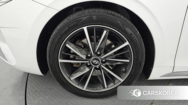 Hyundai The New Grandeur IG id 3873140 из Кореи 15