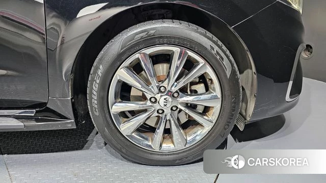 Kia The New Carnival id 3853492 из Кореи 15