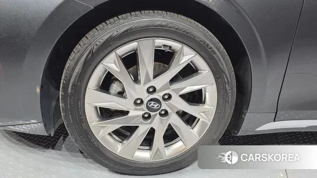 Hyundai The New Grandeur IG Hybrid id 3469363 из Кореи 15