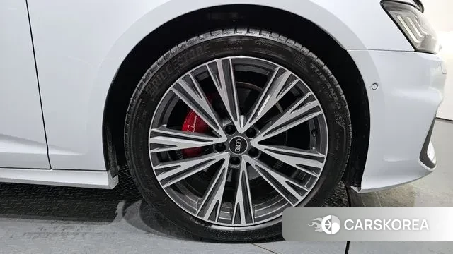 Audi A6 (C8) id 2943716 из Кореи 15