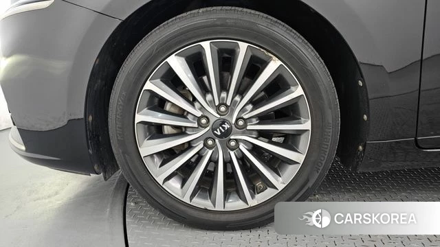 Kia Come New K7 id 4785936 из Кореи 30
