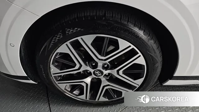 Hyundai Grandeur (GN7) id 3347276 из Кореи 15