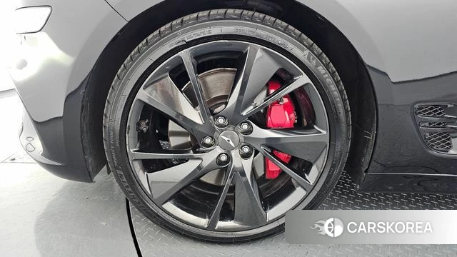 Genesis The New G70 id 3833369 из Кореи 15