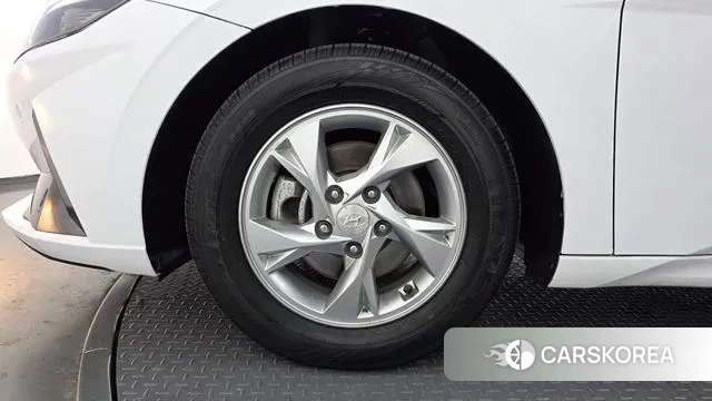 Hyundai Avante (CN7) id 3635245 из Кореи 15