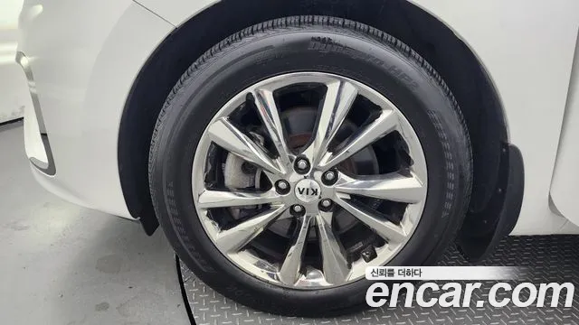 Kia The New Carnival id 2728068 из Кореи 15