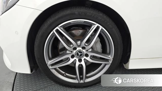 Mercedes-Benz E-Class W213 id 4751203 из Кореи 15