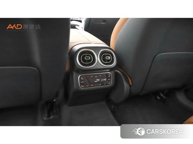 Mercedes-Benz GLC 2025 Черный из Китая, фото 5