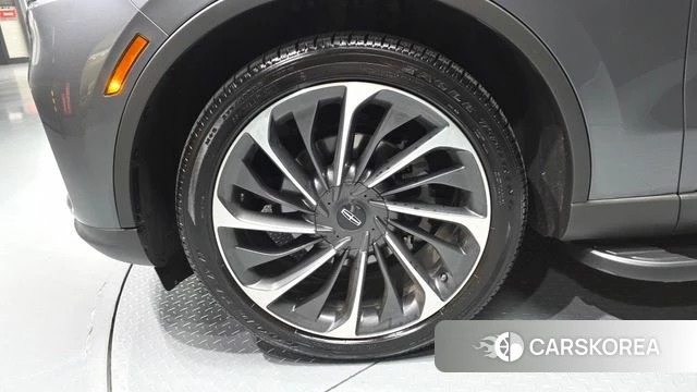 Lincoln Aviator 2nd generation id 4499506 из Кореи 32