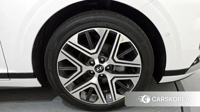 Hyundai Grandeur Hybrid (GN7) id 2979152 из Кореи 15