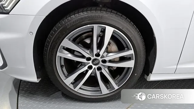 Audi A6 (C8) id 3360243 из Кореи 15