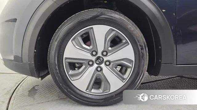 Kia Niro id 3789865 из Кореи 15