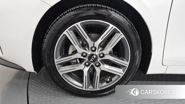 Kia Come New K3 id 3607289 из Кореи 15