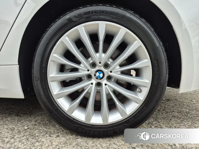 BMW 5 Series (G30) id 3766713 из Кореи 15