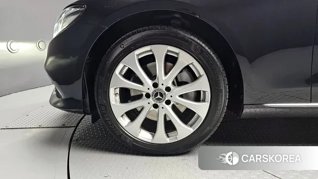 Mercedes-Benz E-Class W213 id 3407875 из Кореи 15