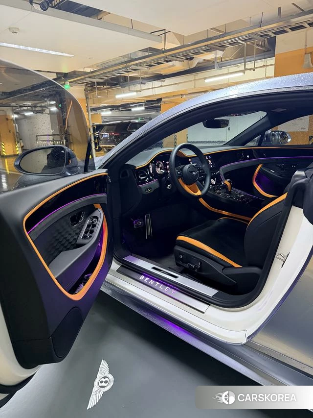 Bentley Continental PHEV 2025 Серебристо-серый из Китая, фото 6