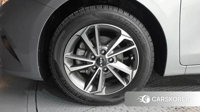 Kia The New K3 2nd generation id 4666127 из Кореи 27