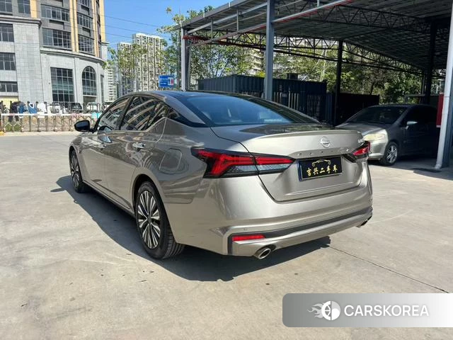 Nissan Teana 2023 Шампань из Китая, фото 5