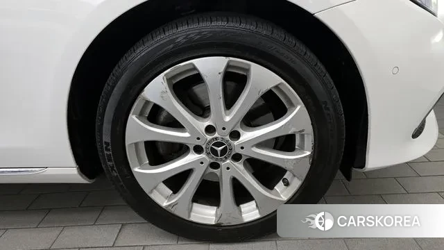 Mercedes-Benz E-Class W213 id 3209607 из Кореи 15