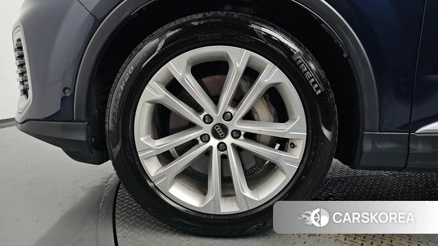 Audi Q7 (4M) id 4748911 из Кореи 36