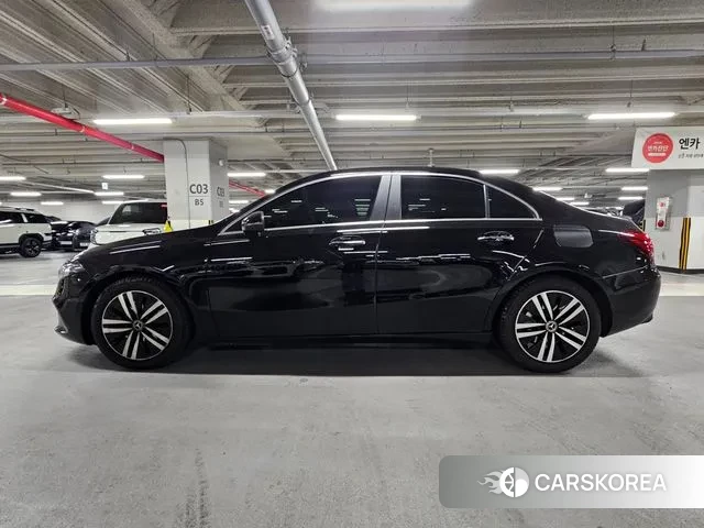 Mercedes-Benz A-Class W177 id 3787392 из Кореи 14