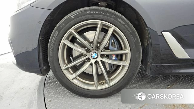 BMW 5 Series (G30) id 4557916 из Кореи 15