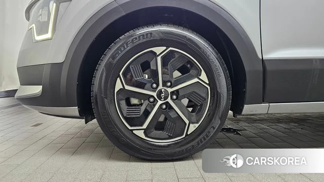 Kia Di Ol Nu Niro id 4475687 из Кореи 15