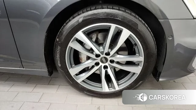 Audi A6 (C8) id 3438583 из Кореи 15