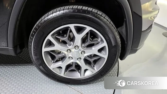 Jeep Grand Cherokee id 3318531 из Кореи 15