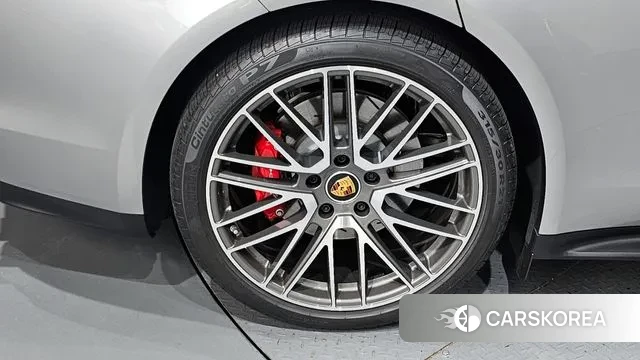 Porsche Panamera (971) id 3068980 из Кореи 15