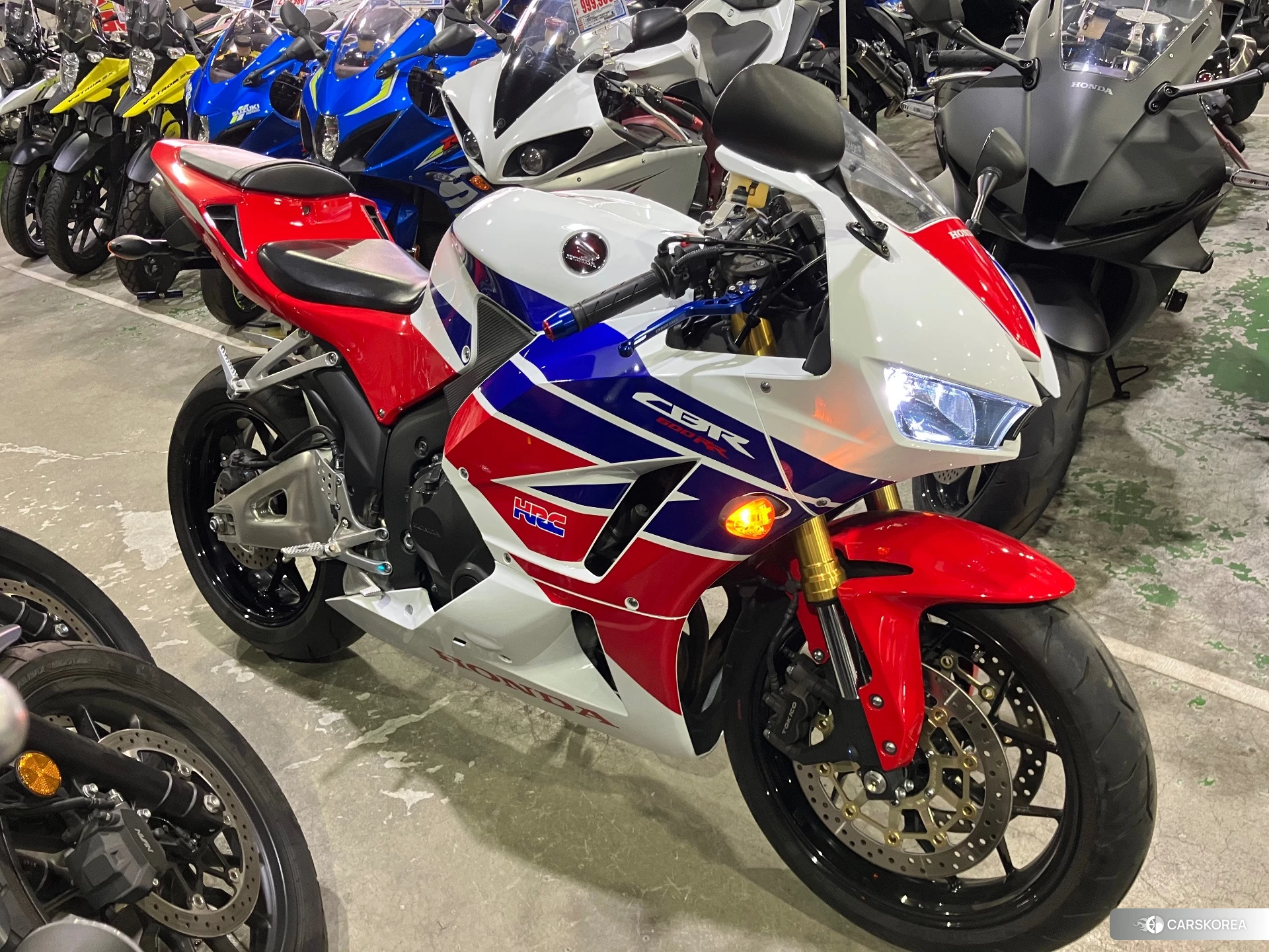 Проданный Honda CBR600RR id 4184908 из Японии, фото 3