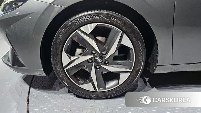 Hyundai Avante (CN7) id 3759649 из Кореи 15