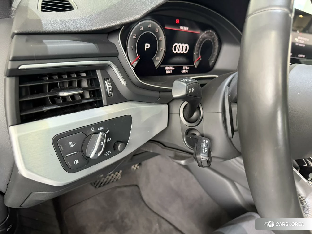 Audi A4L id 4498985 из Китая 12