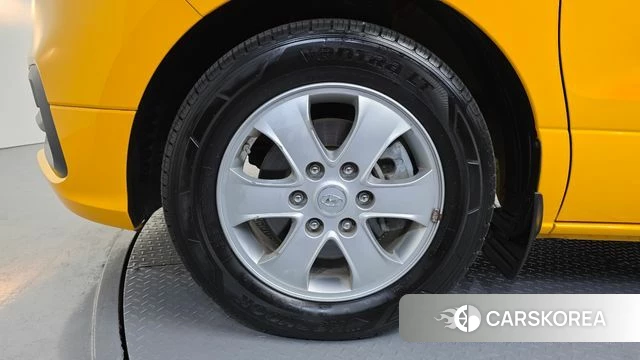 Hyundai The New Grand Starex id 3955850 из Кореи 15