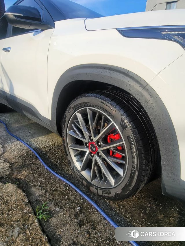 Kia Seltos 2019 Белый из Кореи, фото 5