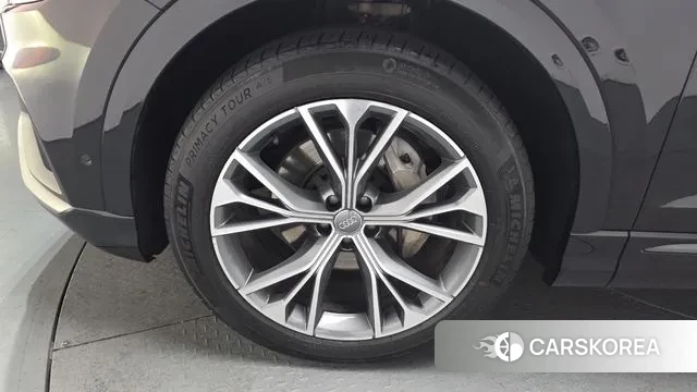 Audi Q8 (4M) id 3741983 из Кореи 15